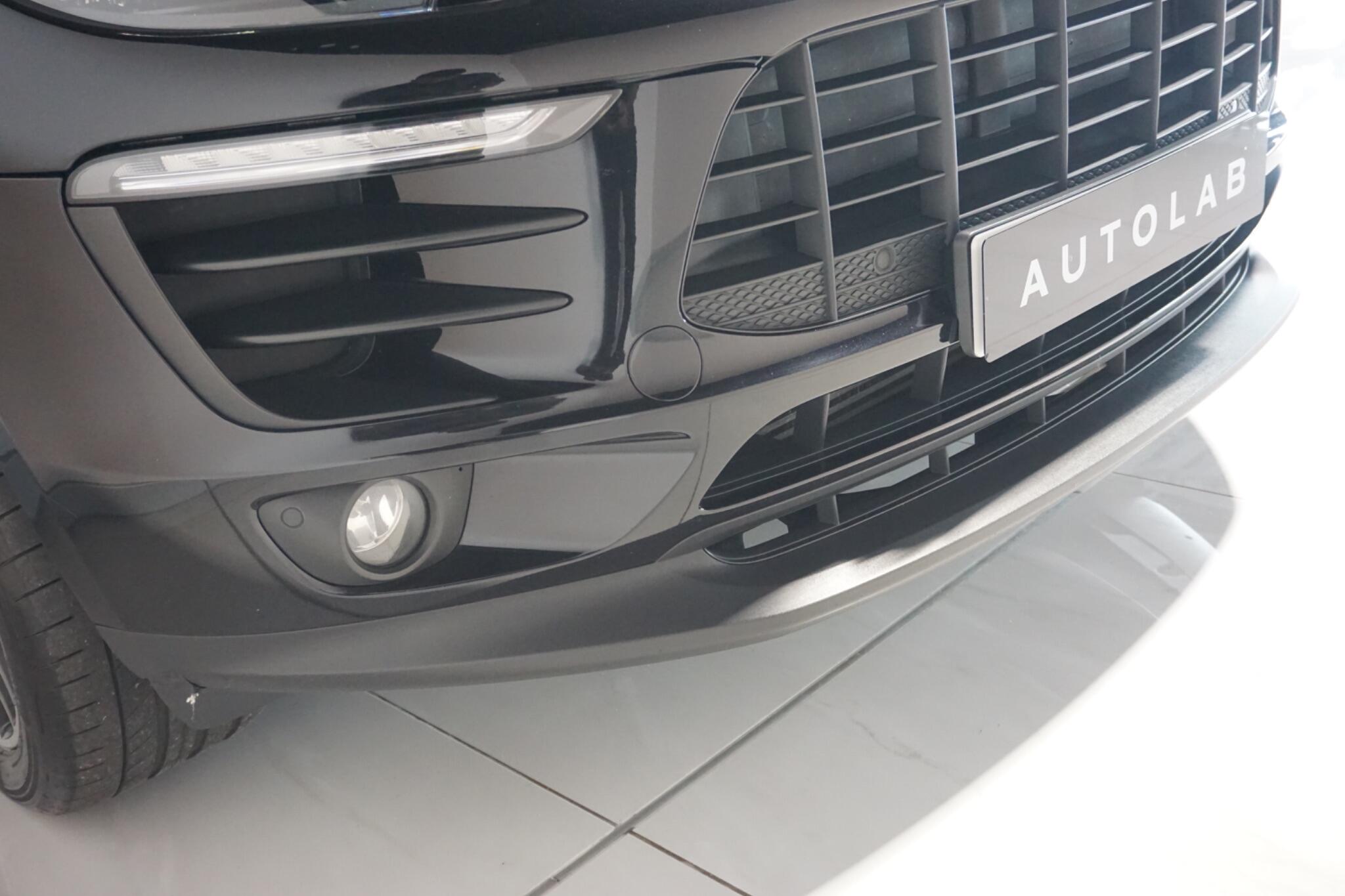 Porsche Macan 2.0T SUV 5dr Petrol PDK 4WD Euro 6 (s/s) (252 ps)